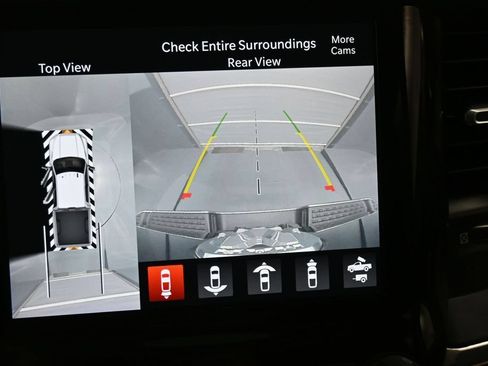 Used 2022 RAM 2500 Laramie AWD/4WD image 26