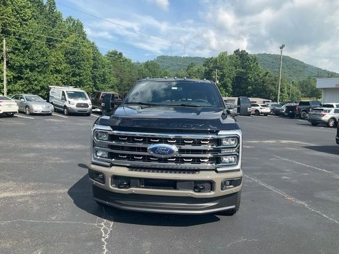 New 2026 Ford F350 King Ranch w/ FX4 Off-Road Package AWD/4WD image 2