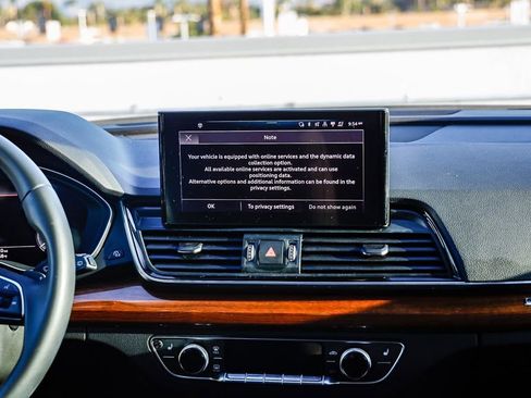 Used 2021 Audi Q5 e Premium Plus w/ Premium Plus Package image 14