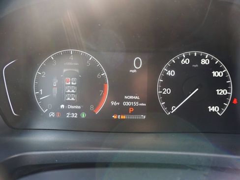 Used 2023 Honda Pilot Touring image 7