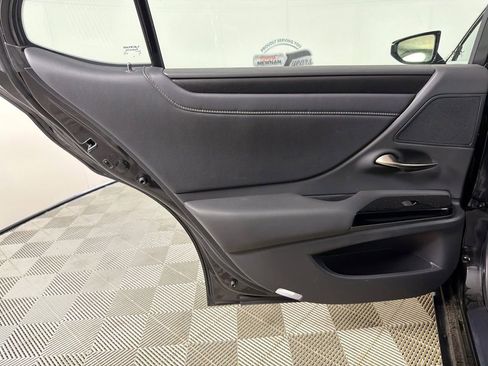 Used 2025 Lexus ES 350 350 w/ Premium Package image 24