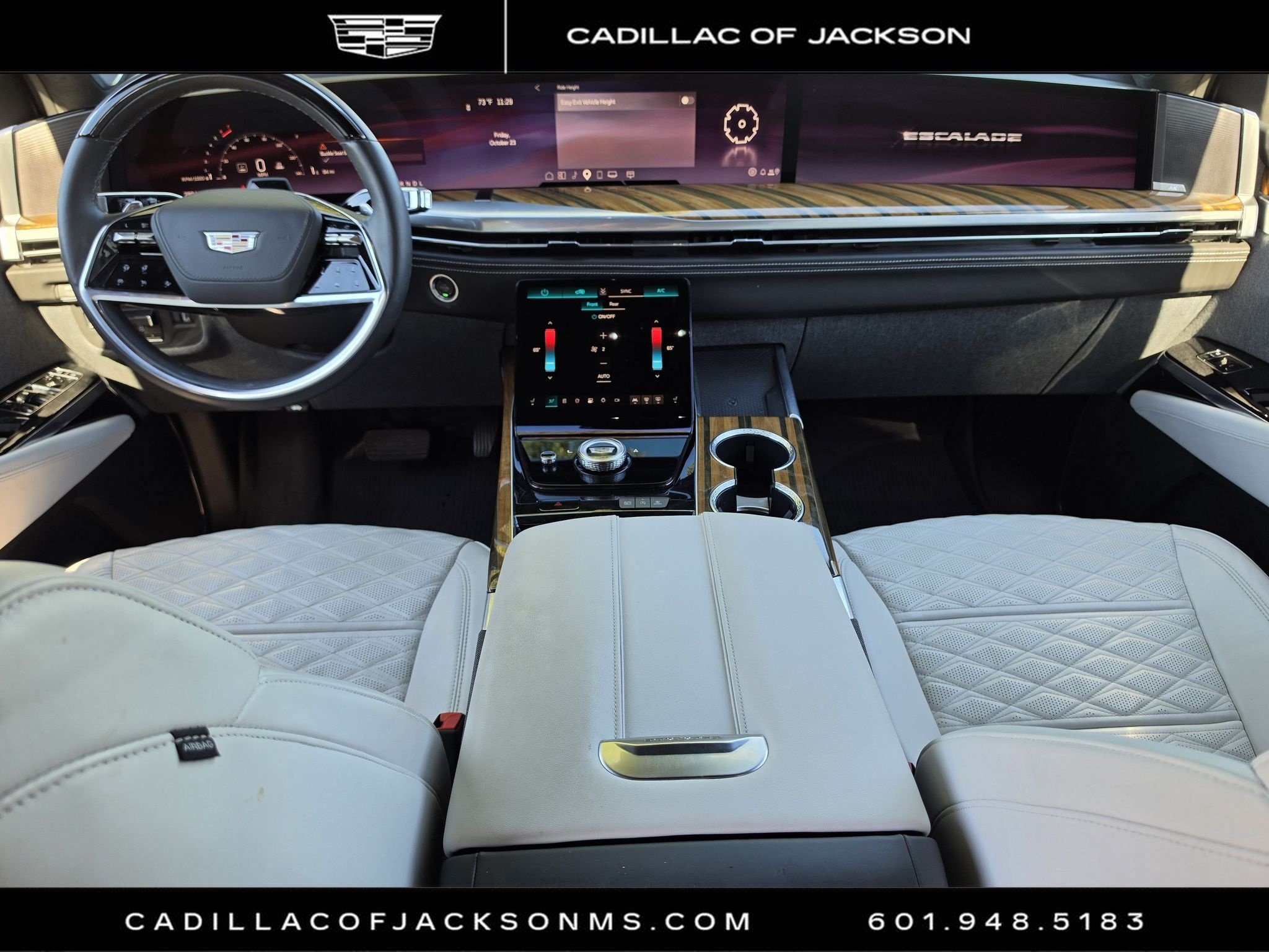 Used 2025 Cadillac Escalade Sport Platinum w/ LPO, Floor Liner Package AWD/4WD image 6