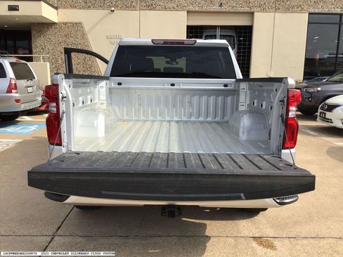 Used 2021 Chevrolet Silverado 1500 Custom w/ Safety Confidence Package image 14