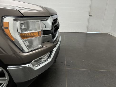 Used 2022 Ford F150 XLT w/ Trailer Tow Package image 2