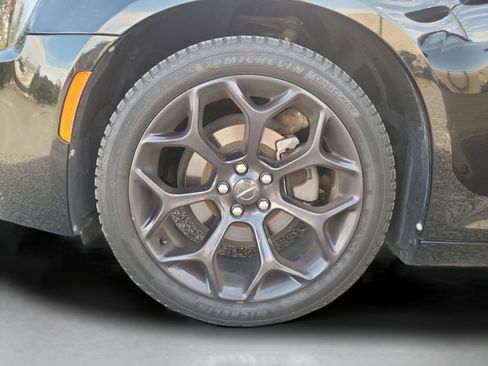 Used 2019 Chrysler 300 Touring w/ Sport Appearance Package image 30