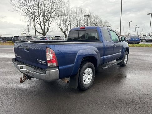 Used 2015 Toyota Tacoma PreRunner image 7