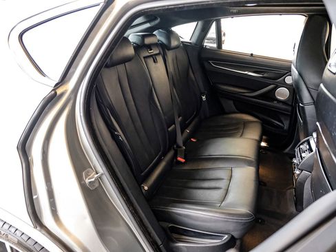 Used 2017 BMW X6 M AWD/4WD image 39