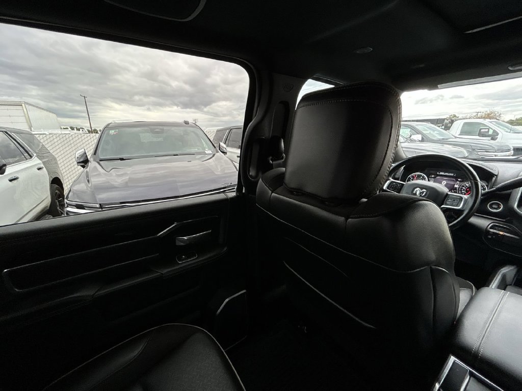 Used 2021 RAM 3500 Laramie AWD/4WD image 8