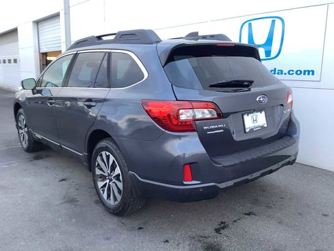 Used 2017 Subaru Outback 2.5i Limited image 4