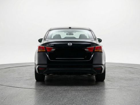 Used 2025 Nissan Altima 2.5 SV image 7