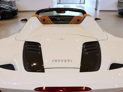 Certified 2022 Ferrari F8 Spider image 43