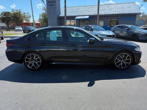 Used 2023 BMW 530i xDrive image 4