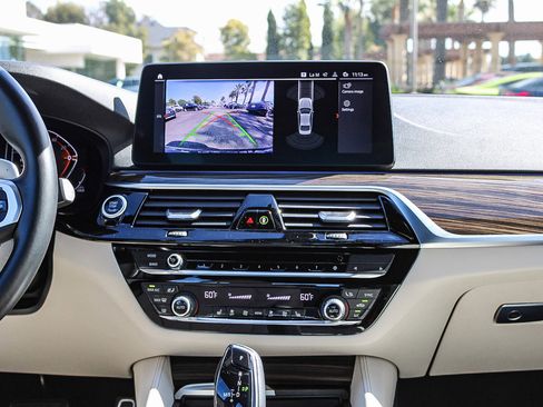 Used 2023 BMW 540i w/ M Sport Package image 14