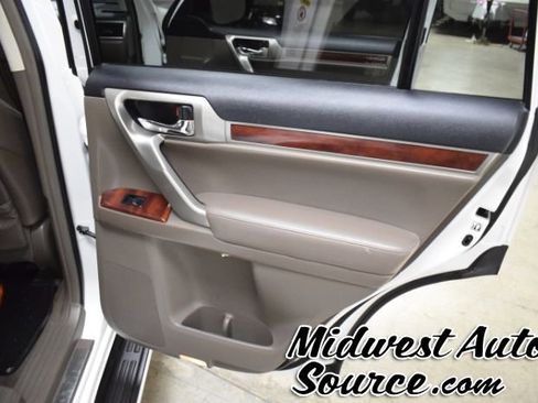 Used 2013 Lexus GX 460 w/ Comfort Plus Pkg AWD/4WD image 29
