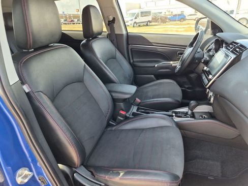 Used 2024 Mitsubishi Outlander Sport SE AWD/4WD image 26