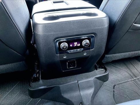 Used 2022 Chevrolet Tahoe LT RWD image 22