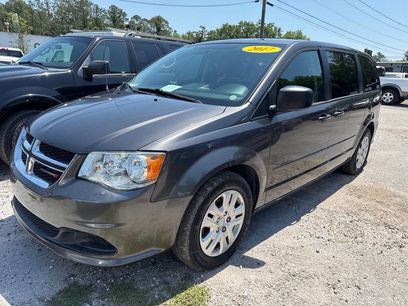 Used 2017 Dodge Grand Caravan SE w/ Power Window Group