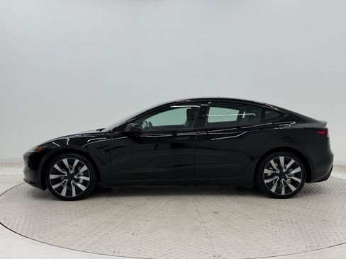 Used 2025 Tesla Model 3 Long Range AWD/4WD image 2