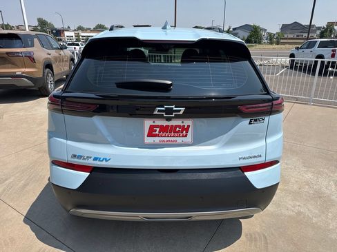 Used 2022 Chevrolet Bolt EUV Premier w/ Launch Edition FWD image 4