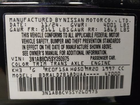 Used 2025 Nissan Sentra SV w/ All-Weather Package FWD image 33