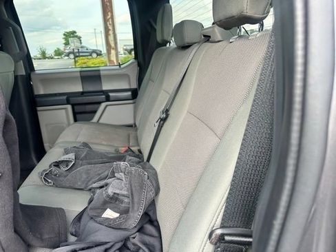 Used 2022 Ford F250 XL w/ STX Appearance Package AWD/4WD image 8