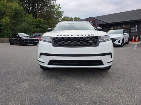 Used 2018 Land Rover Range Rover Velar S image 21