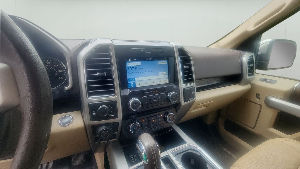 Used 2018 Ford F150 Lariat AWD/4WD image 16