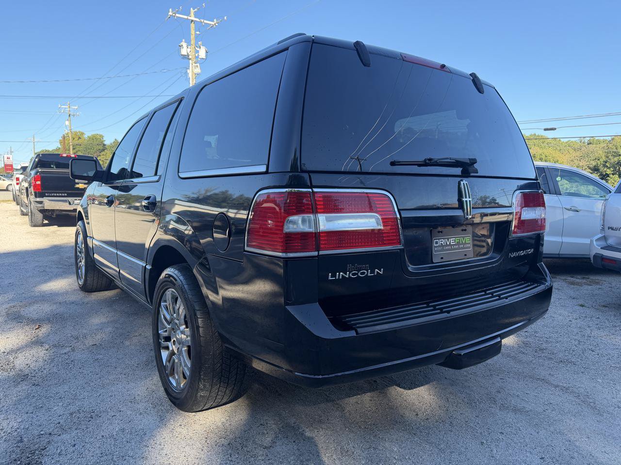 Used 2008 Lincoln Navigator 4WD image 3