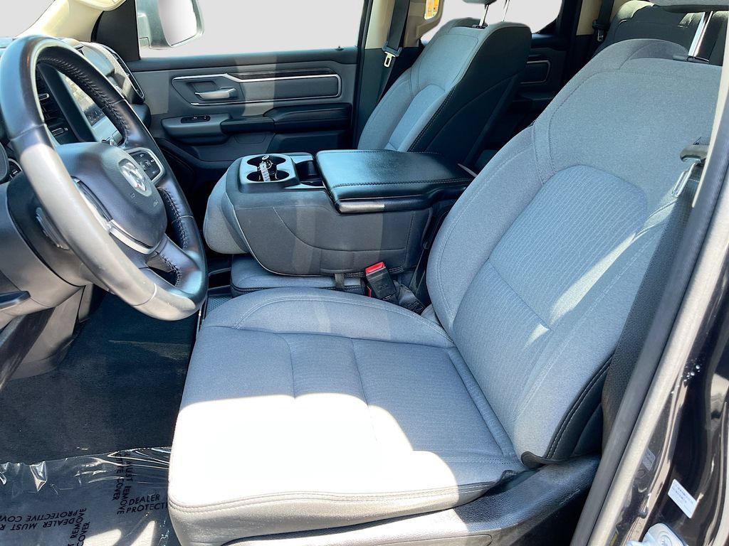 Used 2019 RAM 1500 Big Horn AWD/4WD image 19