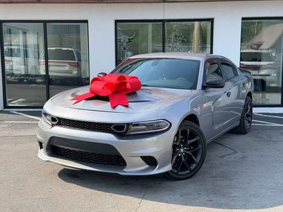 Used 2017 Dodge Charger SXT w/ Driver Confidence Group