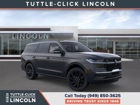New 2026 Lincoln Navigator Reserve AWD/4WD image 7