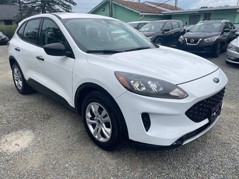 Used 2021 Ford Escape S FWD image 4