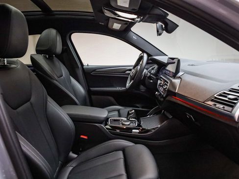 Certified 2023 BMW X4 xDrive30i w/ M Sport Package image 18