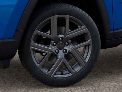 New 2026 Jeep Compass Limited image 19