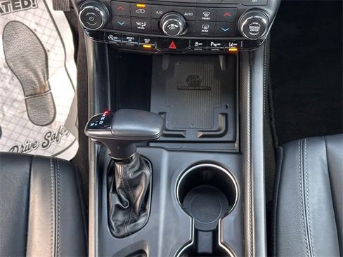 Used 2022 Dodge Durango GT image 19
