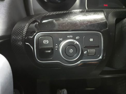 Used 2019 Mercedes-Benz A 220 4MATIC image 14