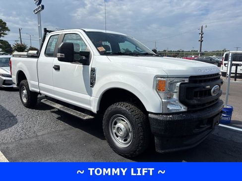 Used 2020 Ford F250 XL w/ Power Equipment Group AWD/4WD image 1
