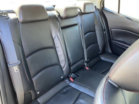 Used 2014 MAZDA MAZDA3 i Grand Touring image 19