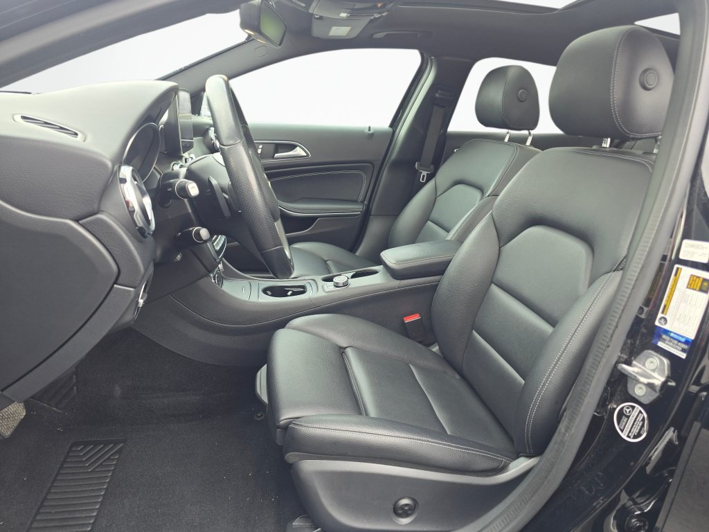 Used 2018 Mercedes-Benz GLA 250 4MATIC image 13