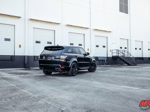 Used 2022 Land Rover Range Rover Sport HSE Silver Edition image 17