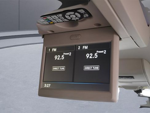 Used 2015 Chrysler Town & Country Touring-L w/ Driver Convenience Group image 15