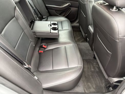 Used 2015 Chevrolet Malibu LT w/ Leather Package image 33