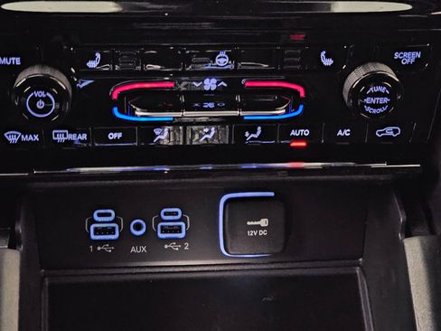 New 2025 Jeep Grand Cherokee L Laredo w/ Luxury Tech Group I AWD/4WD image 26