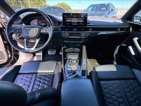 Used 2021 Audi RS 5 w/ Black Optic Package AWD/4WD image 10