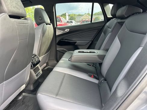 Used 2023 Volkswagen ID.4 Pro S AWD/4WD image 14