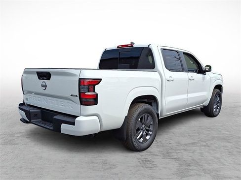 New 2025 Nissan Frontier SV image 4