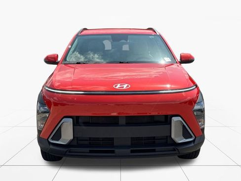 Used 2025 Hyundai Kona SEL AWD/4WD image 9
