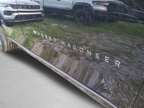 New 2026 Jeep Grand Wagoneer Limited w/ Premium Group II AWD/4WD image 6