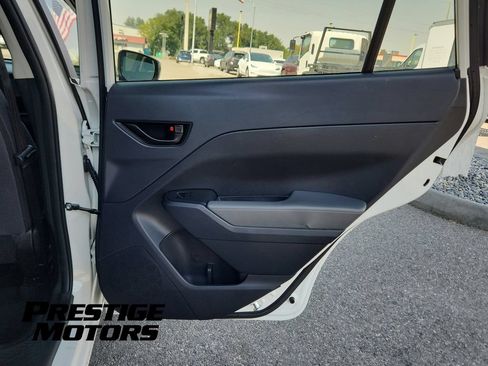 Used 2025 Subaru Impreza 2.0i AWD/4WD image 51