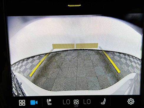 Used 2025 Volvo S60 B5 Core image 15